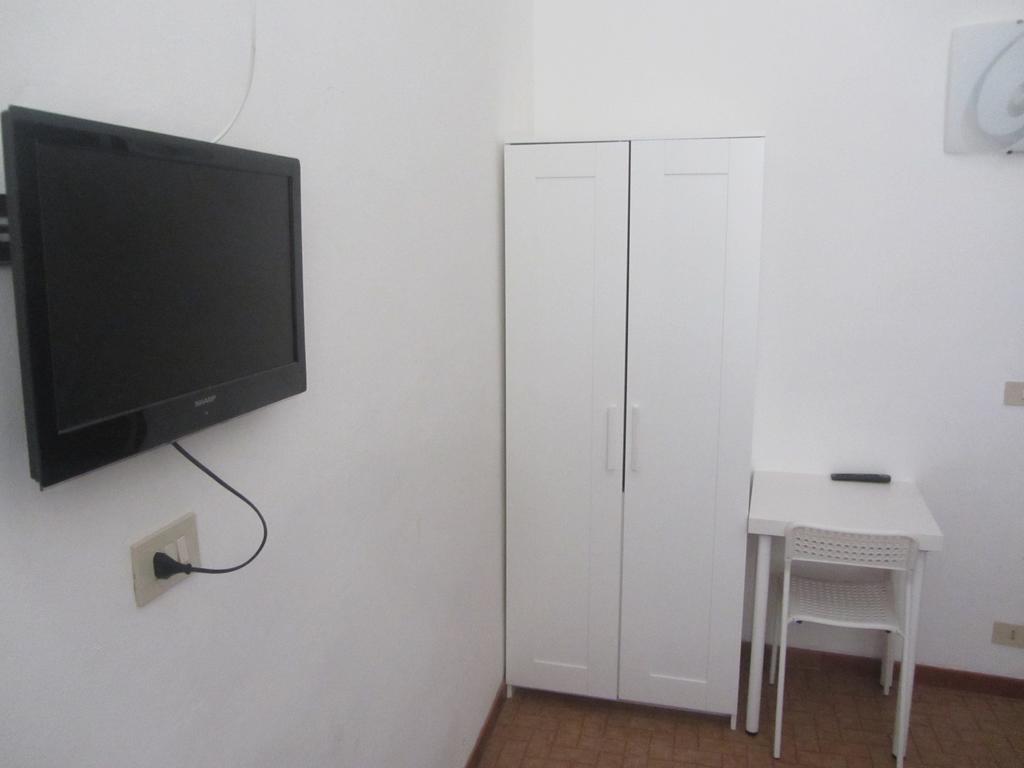 Hotel Mirafiori Λίντο ντι Καμαϊόρε Δωμάτιο φωτογραφία