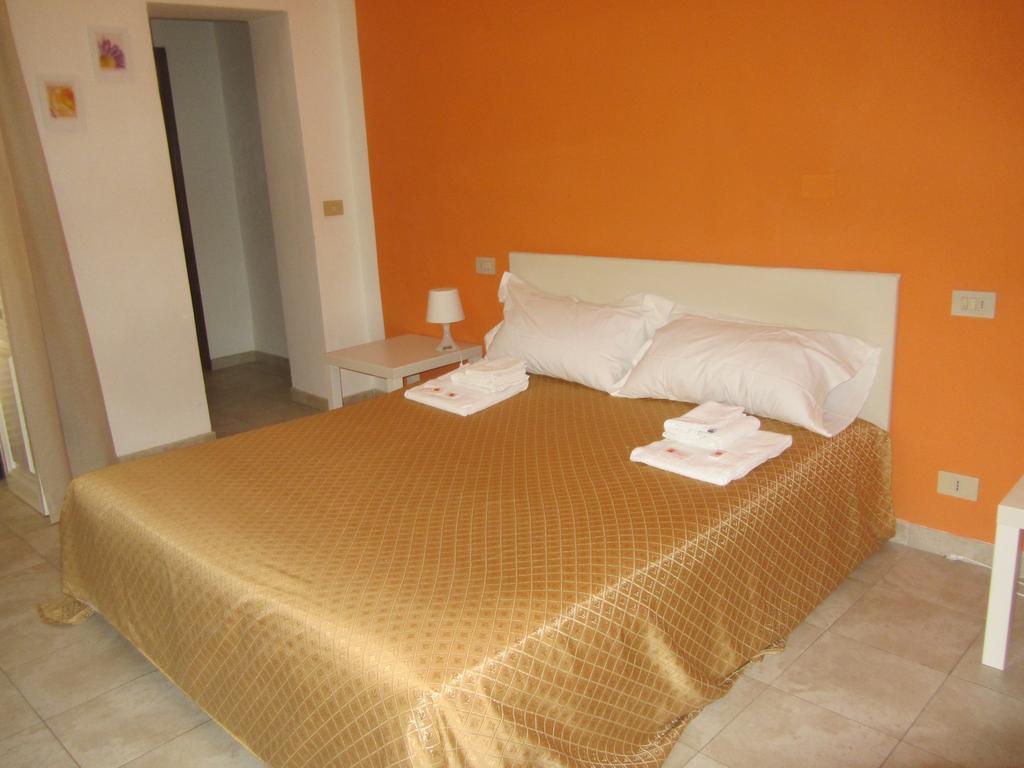 Hotel Mirafiori Λίντο ντι Καμαϊόρε Δωμάτιο φωτογραφία